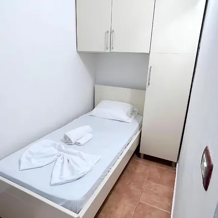 Cozy Apartment At Sunny Hill