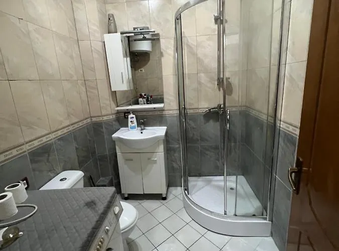 Cozy Apartment At Sunny Hill *