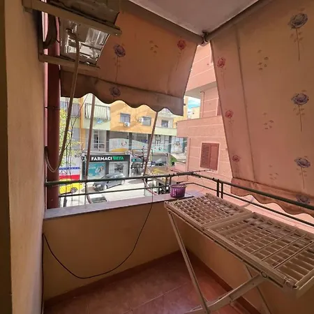 Cozy Apartment At Sunny Hill Apartmán *